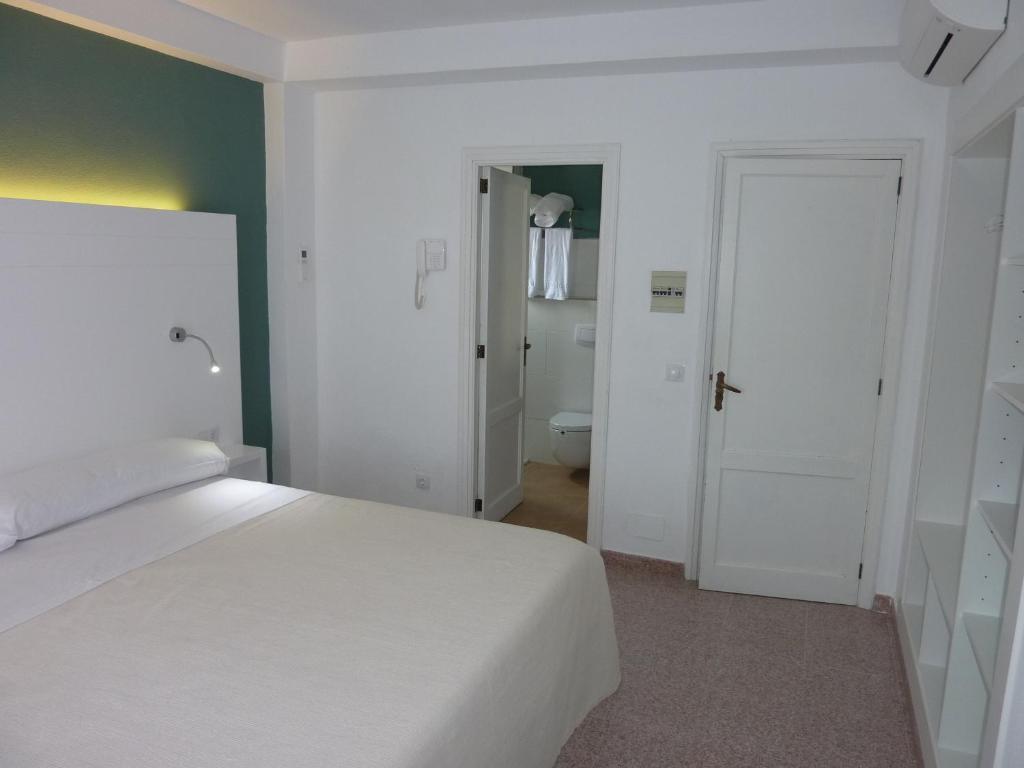 Hotel Sa Roqueta Can Picafort Adults Only Phòng bức ảnh